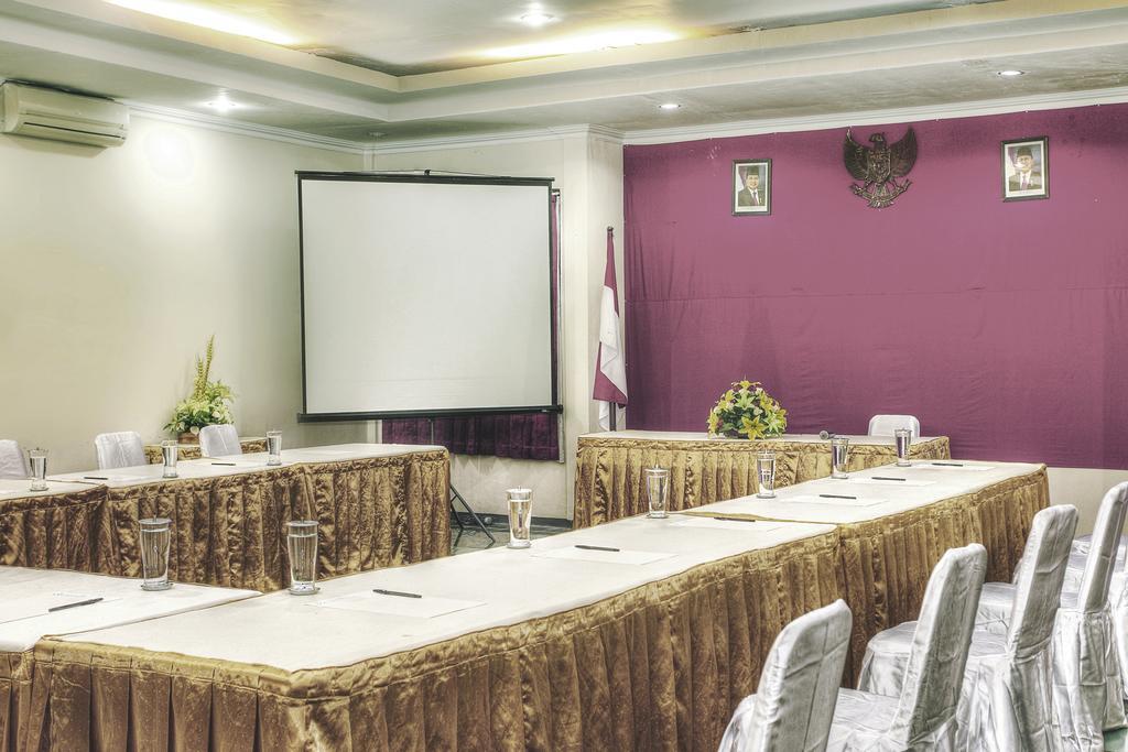 Hotel Galuh Anindita Jogyakarta Zewnętrze zdjęcie